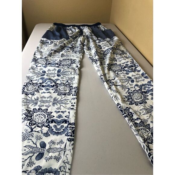 MNG by Mango Suite High Waisted Elastic Pull On Lounge Floral printed pants size - Picture 12 of 14